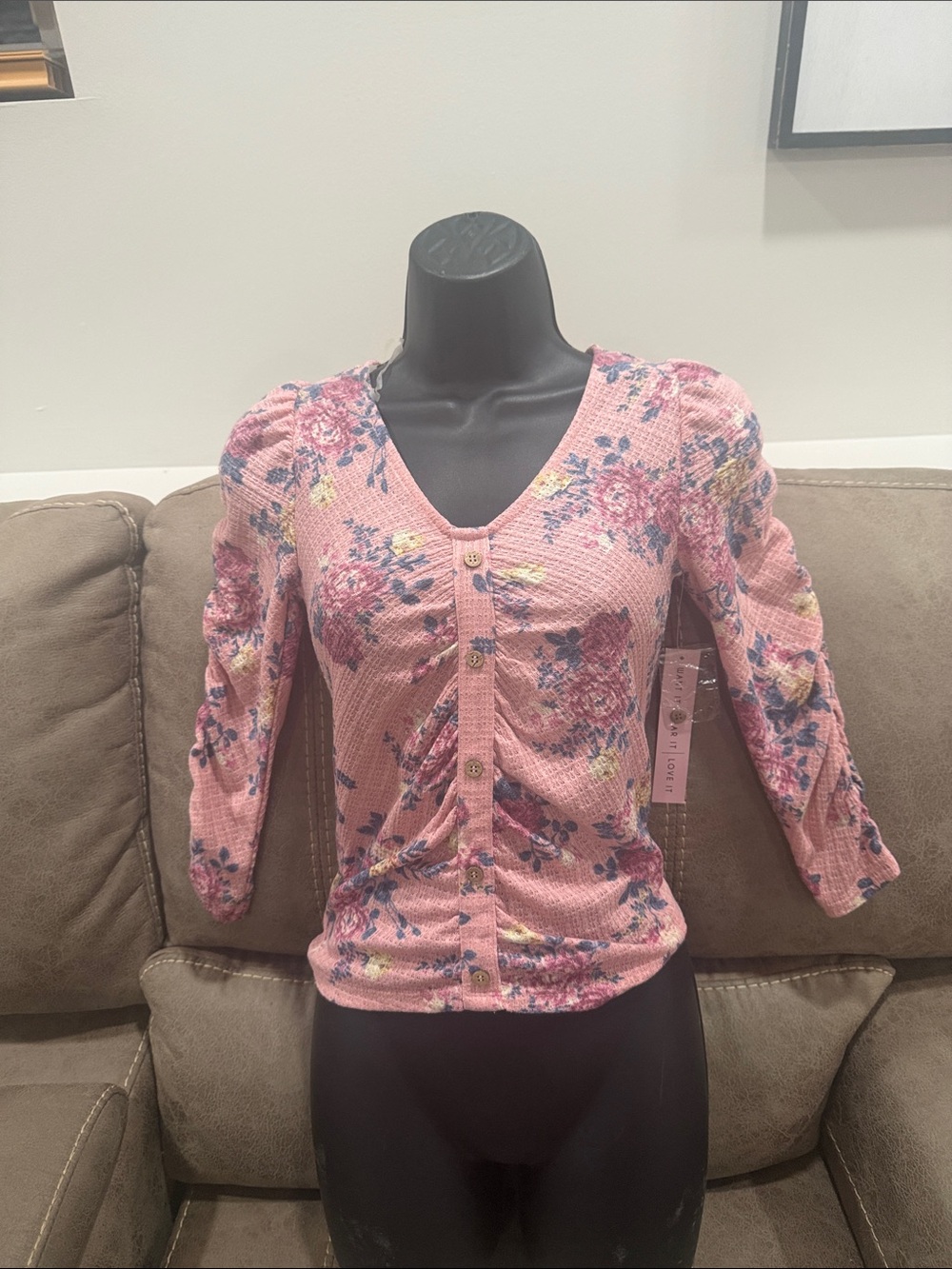 Crave Fame Pink Floral Button-Down V-Neck Top